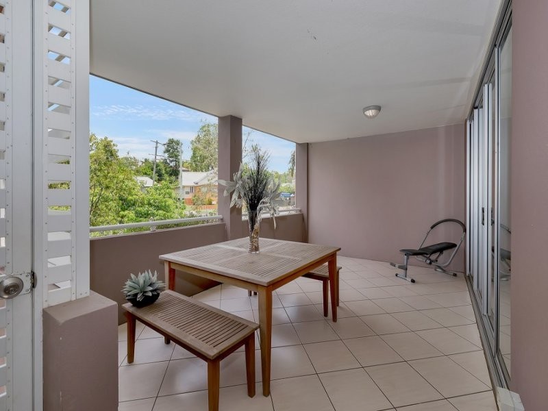 2/60 Aubigny Street, Annerley QLD 4103