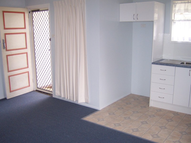 1/33 Tingalpa Street, Wynnum QLD 4178