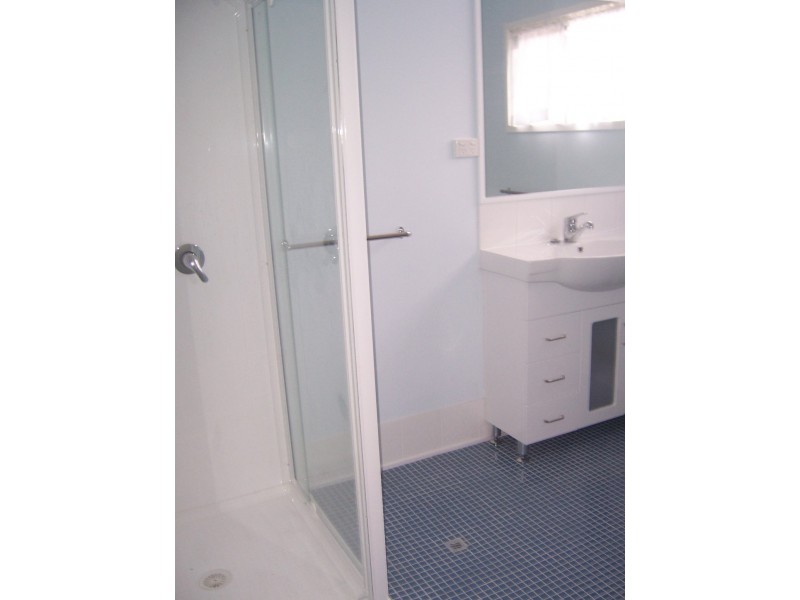 1/33 Tingalpa Street, Wynnum QLD 4178