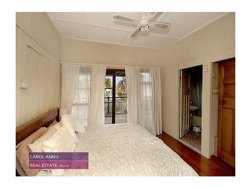 89 Manson Rd, Hendra QLD 4011