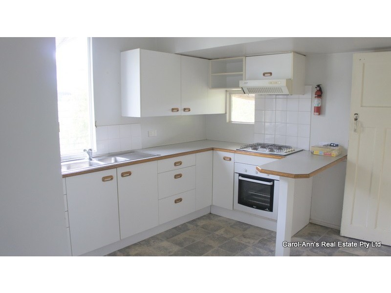 12 Elliot Street, Norman Park QLD 4170