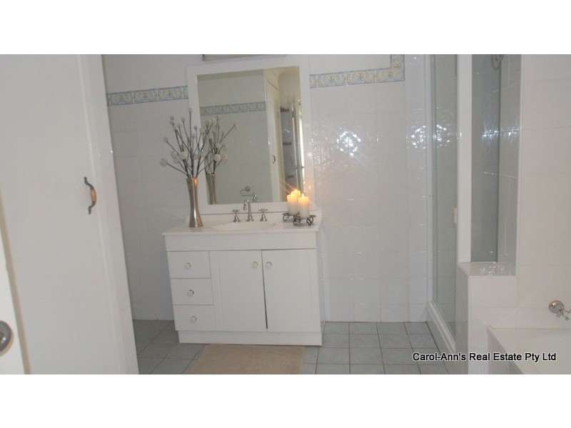 2/81 Gordon Street, Hawthorne QLD 4171