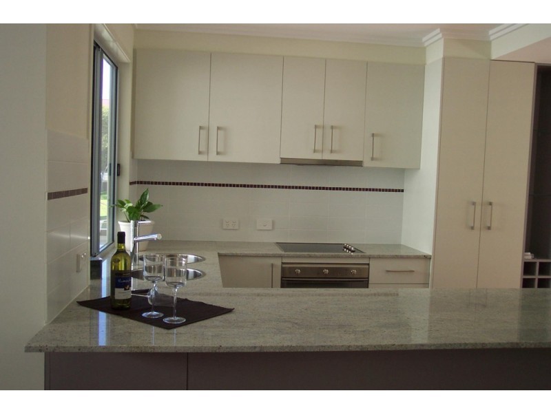 2/9 Baringa Street, Morningside QLD 4170