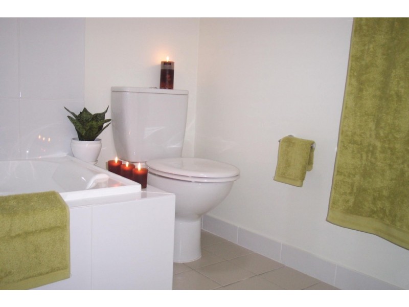 2/9 Baringa Street, Morningside QLD 4170