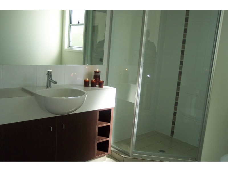 2/9 Baringa Street, Morningside QLD 4170