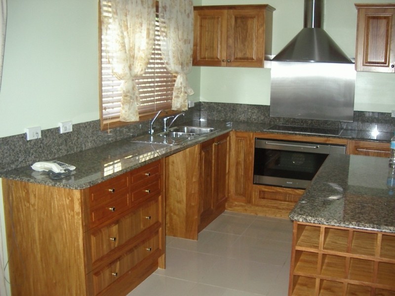 13 Hurd Terrace, Morningside QLD 4170