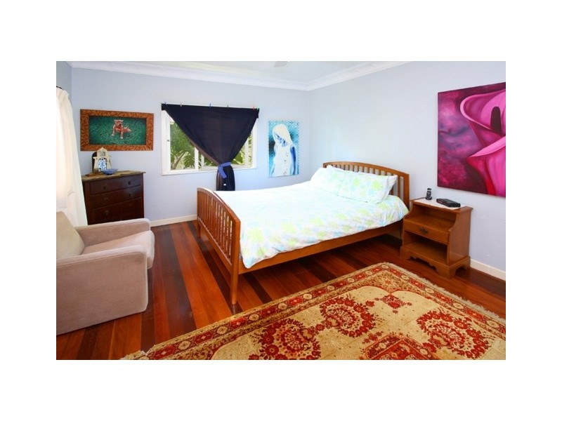 42 Cowper Street, Bulimba QLD 4171