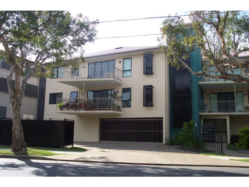 4/147-151 Riding Road, Hawthorne QLD 4171