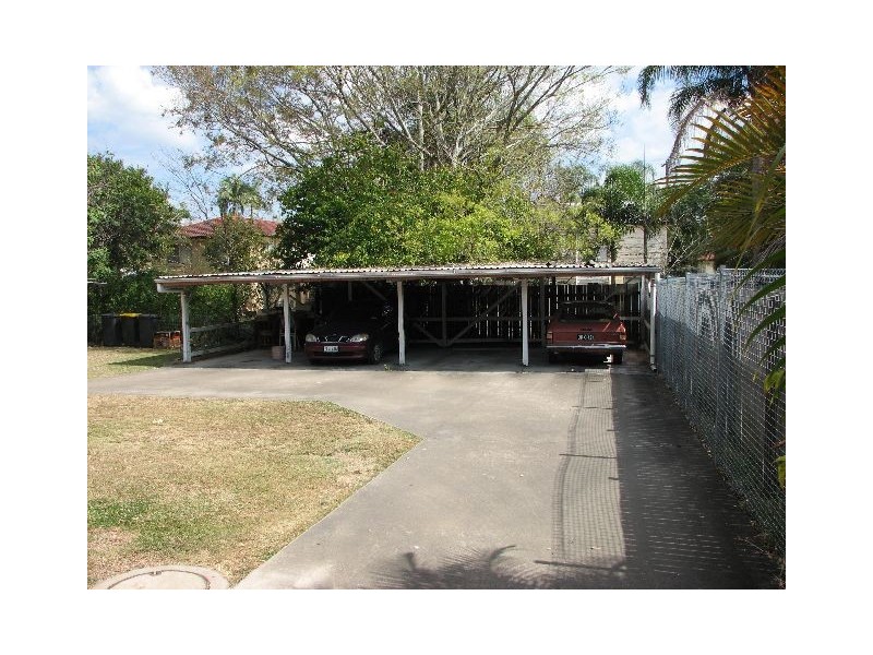 2/50 Bilyana Street, Balmoral QLD 4171