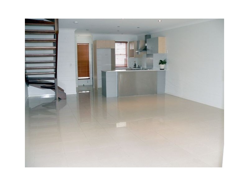 7/69 Molloy Road, Cannon Hill QLD 4170