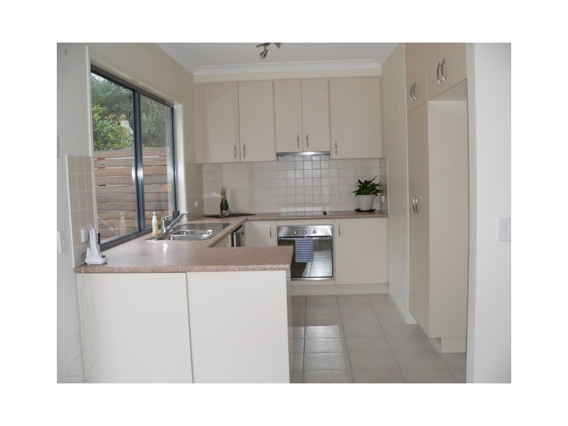 40 Barton Road, Hawthorne QLD 4171