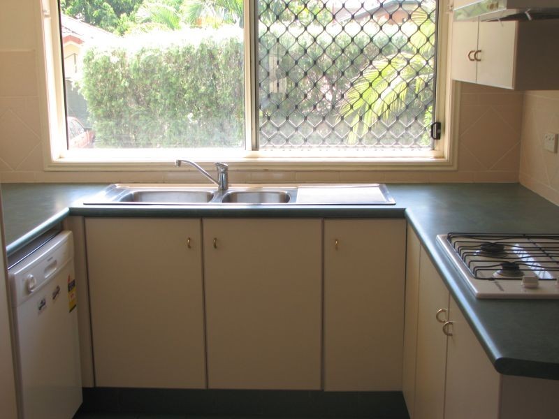 8/36 Andrew Street, Balmoral QLD 4171