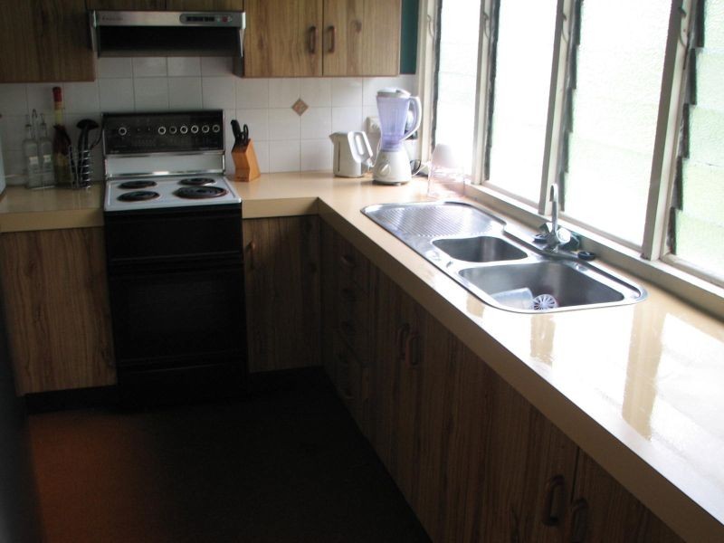 40 Barton Parade, Balmoral QLD 4171