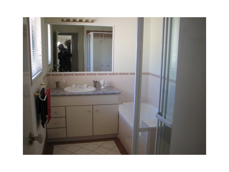 18/36 Andrew Street, Balmoral QLD 4171