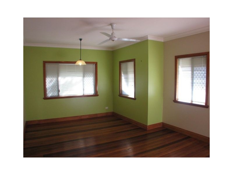 17 Goolara Street, Cannon Hill QLD 4170