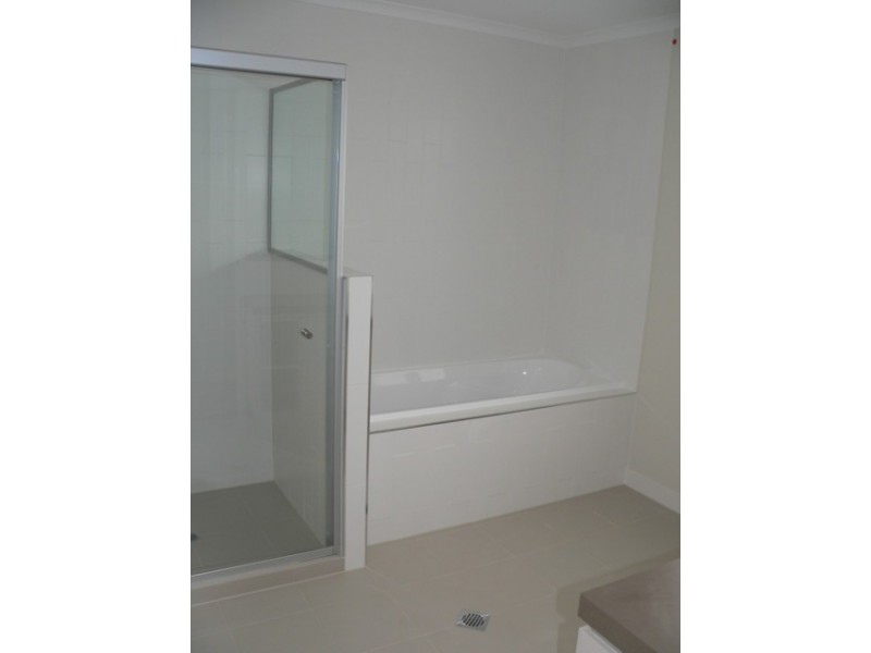 4/84 Cambridge Street, Carina Heights QLD 4152