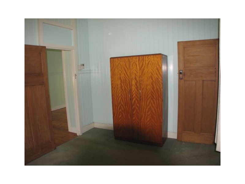 52 Overend Street, Norman Park QLD 4170