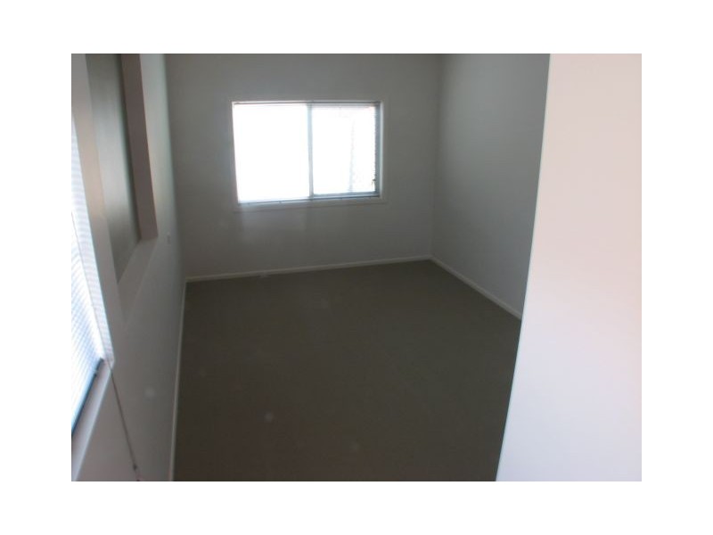 111 Ham Road, Mansfield QLD 4122