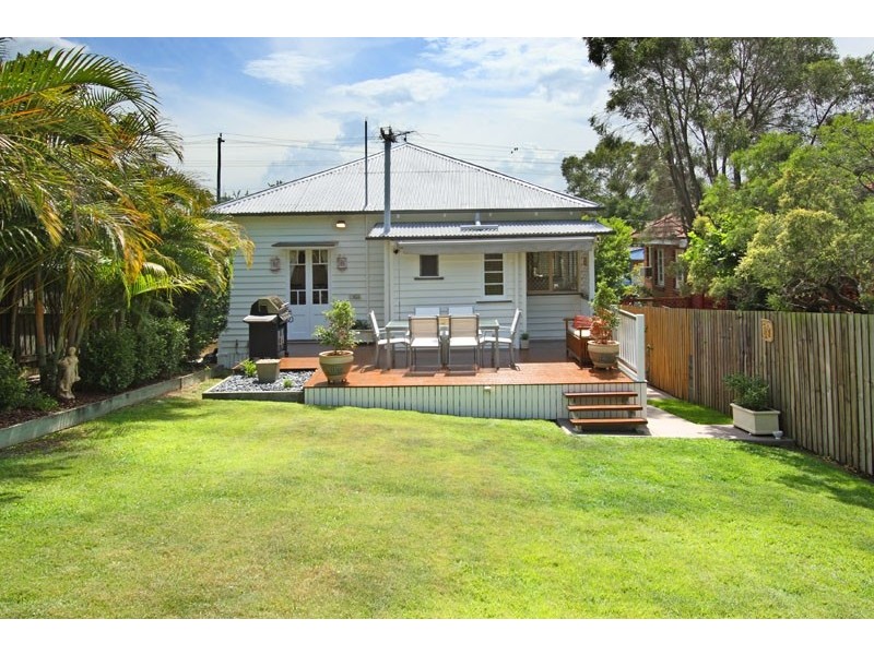 163 Hawthorne Road, Hawthorne QLD 4171