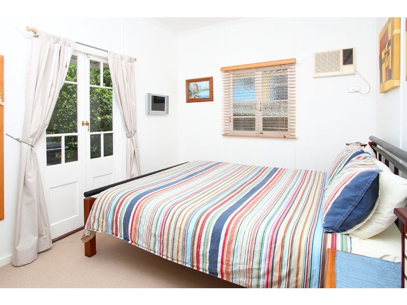 163 Hawthorne Road, Hawthorne QLD 4171