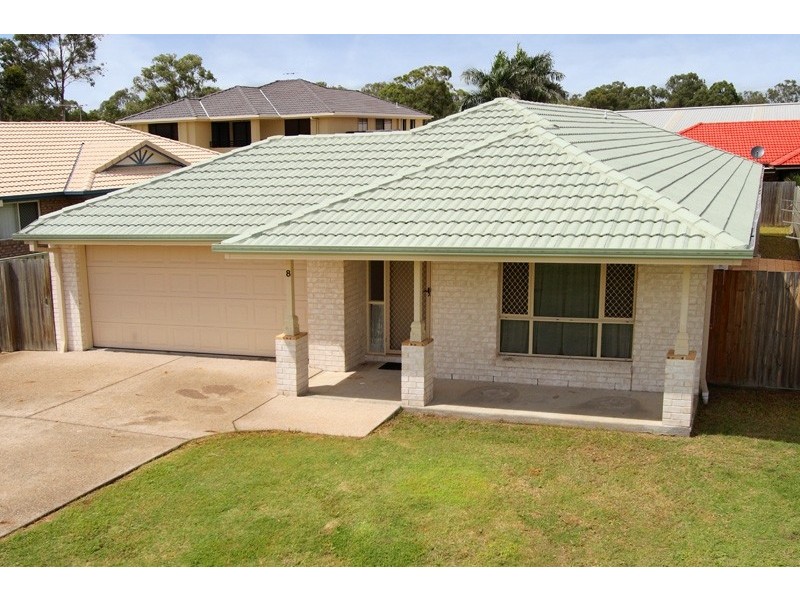 8 Glenwood Place, Wynnum West QLD 4178