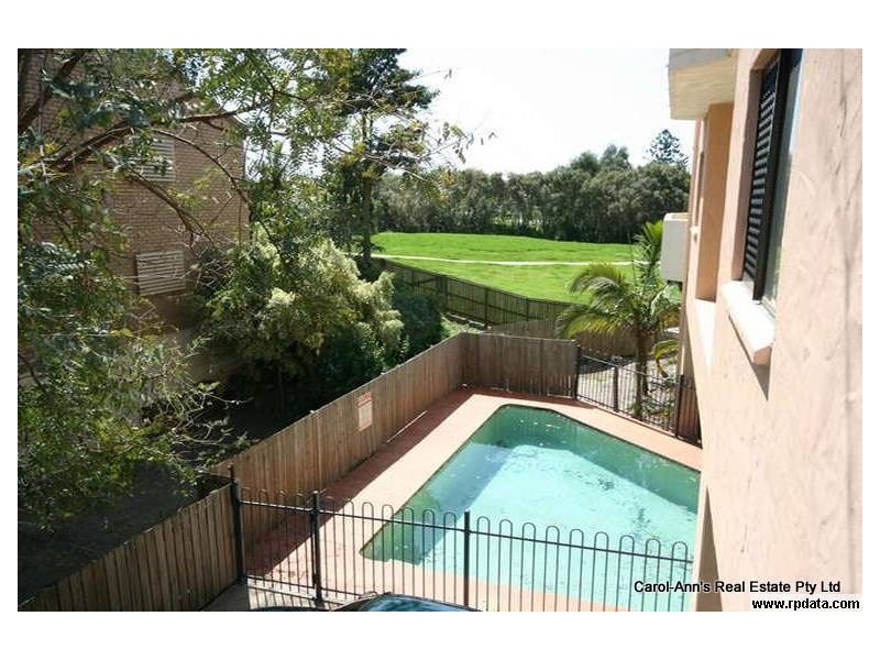 9/16  Jellicoe Street, Coorparoo QLD 4151