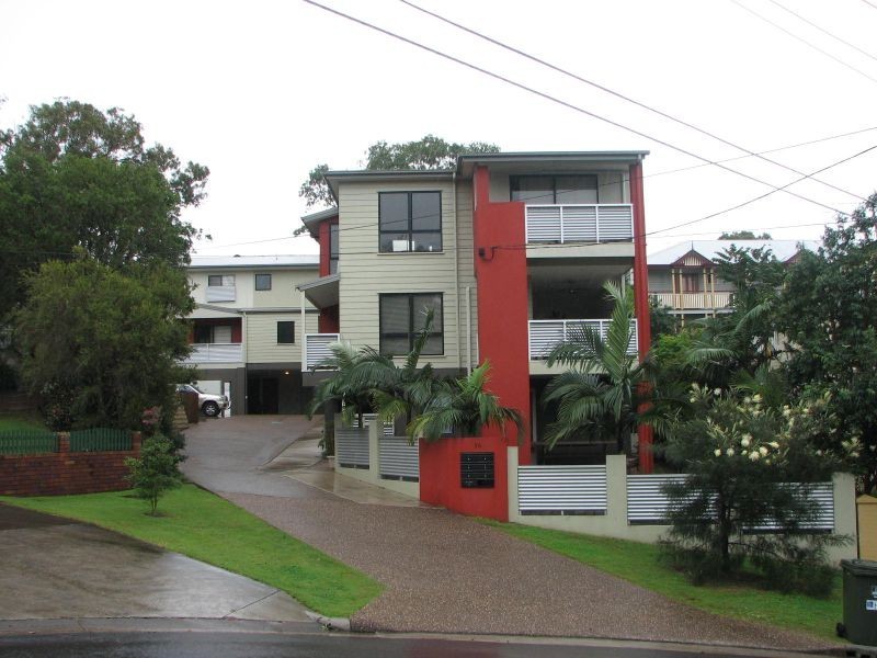 2/16 Carntyne Street, Morningside QLD 4170