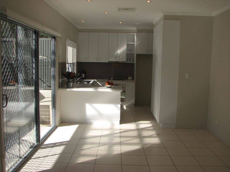 1/12 Ormuz Street, Carina Heights QLD 4152