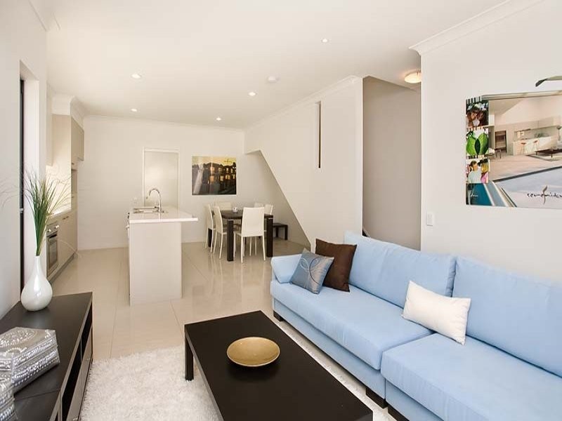8/66 Richmond Road, Morningside QLD 4170