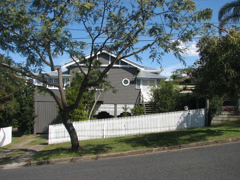 20 Forbes Street, Hawthorne QLD 4171