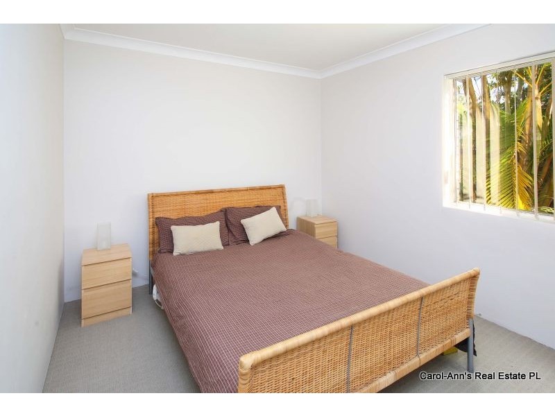 2/253 Riding Road, Balmoral QLD 4171