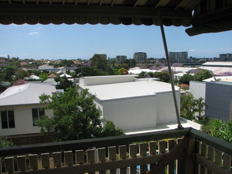 21 Wordsworth Street, Bulimba QLD 4171