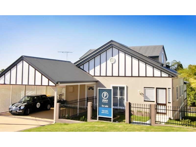 72 Macauly Street, Coorparoo QLD 4151