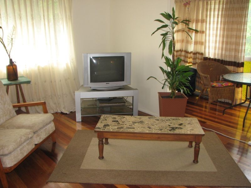 44 Breslin Street, Carina QLD 4152