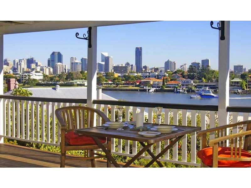 78 Wynnum Road, Norman Park QLD 4170