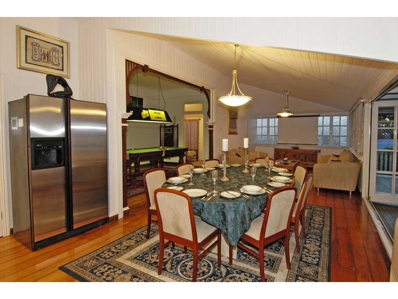 78 Wynnum Road, Norman Park QLD 4170