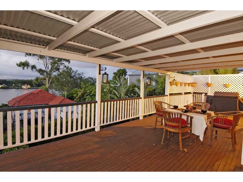 78 Wynnum Road, Norman Park QLD 4170