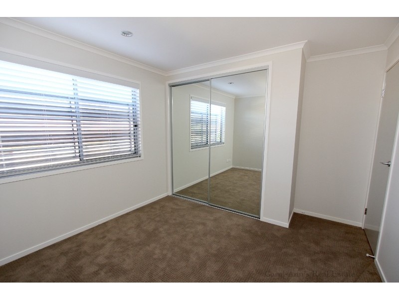 2/12  Bundara Street, Morningside QLD 4170