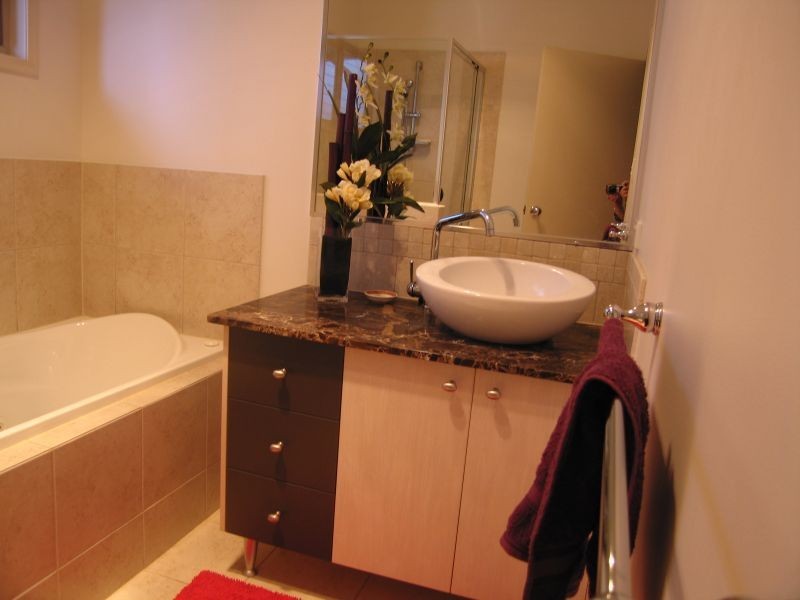 25 Kuranda Street, Balmoral QLD 4171