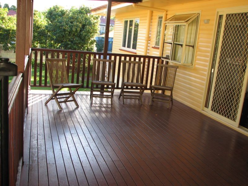 8 Redcar Street, Bulimba QLD 4171