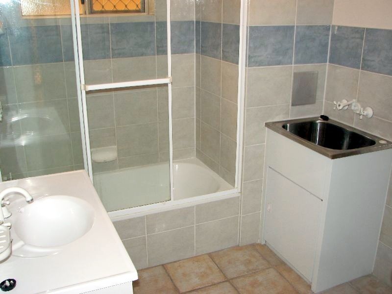 2/27 Vine Street, Greenslopes QLD 4120