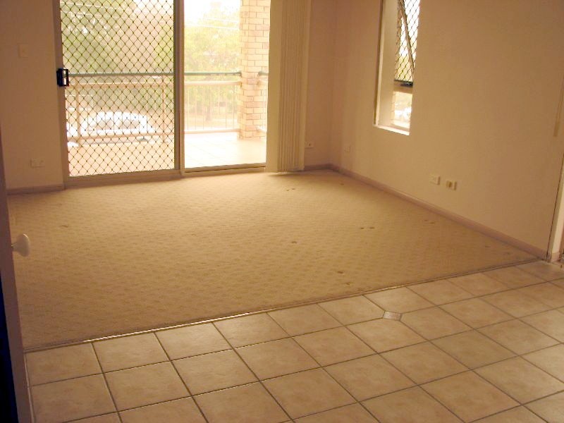 2/27 Vine Street, Greenslopes QLD 4120