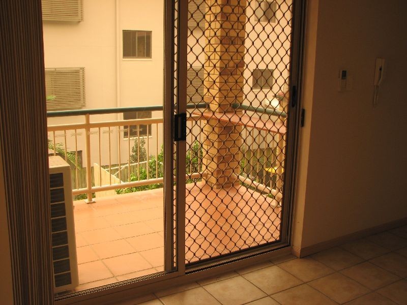 2/27 Vine Street, Greenslopes QLD 4120