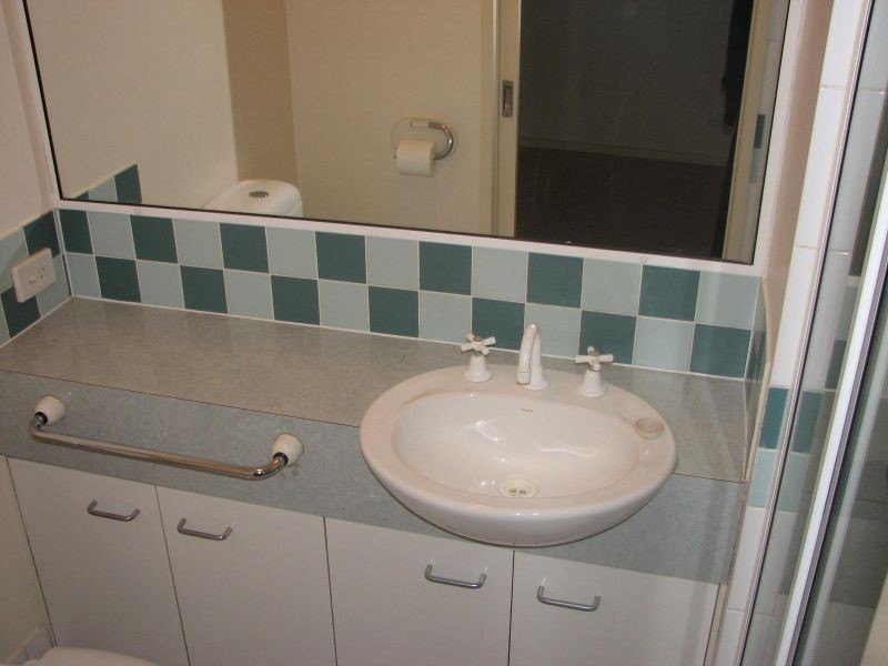 1/30 Miles Street, Hawthorne QLD 4171