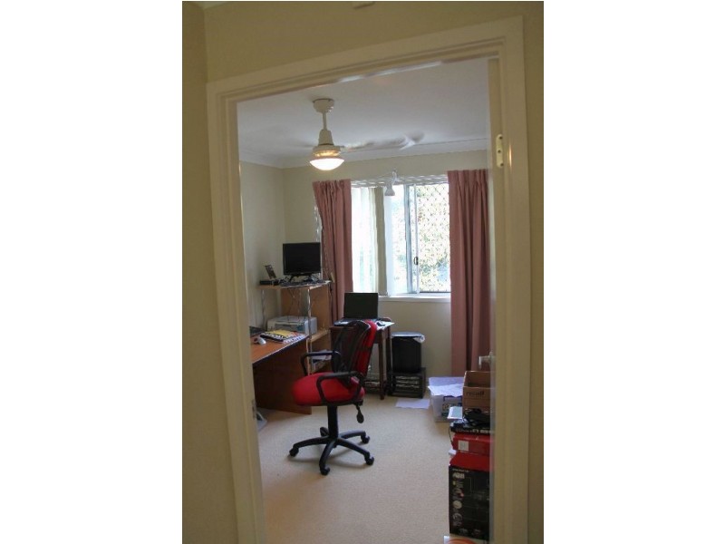 2/181 Riding Road, Balmoral QLD 4171