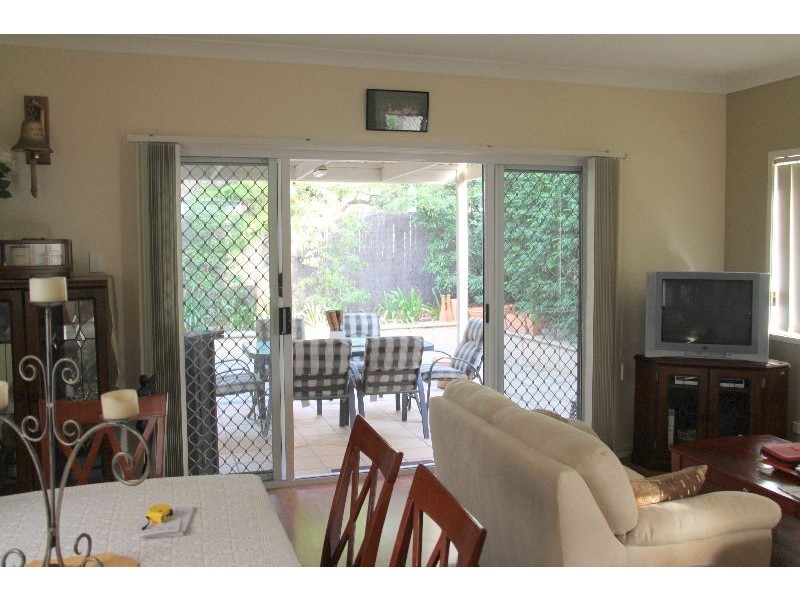 2/181 Riding Road, Balmoral QLD 4171