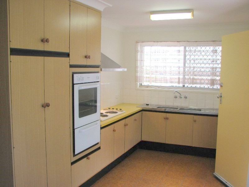 33 Cambridge Drive, Alexandra Hills QLD 4161