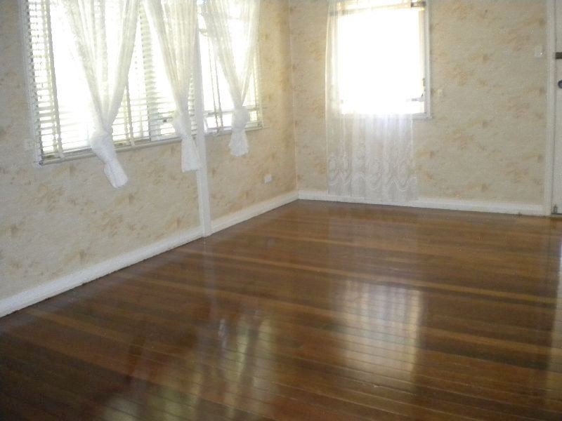 7 Latina Avenue, Seven Hills QLD 4170