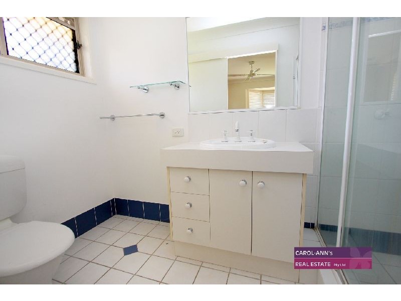 15 Melaleuca Place, Wynnum West QLD 4178