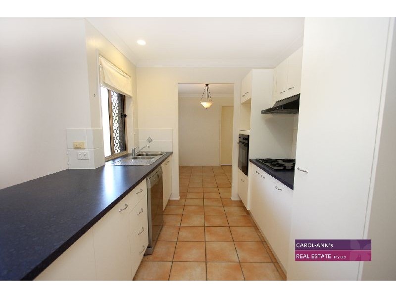 15 Melaleuca Place, Wynnum West QLD 4178